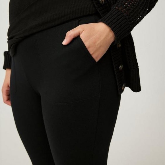 Torrid Full-Length Fleece-Lined Black Leggings, 2X - Picture 2 of 7